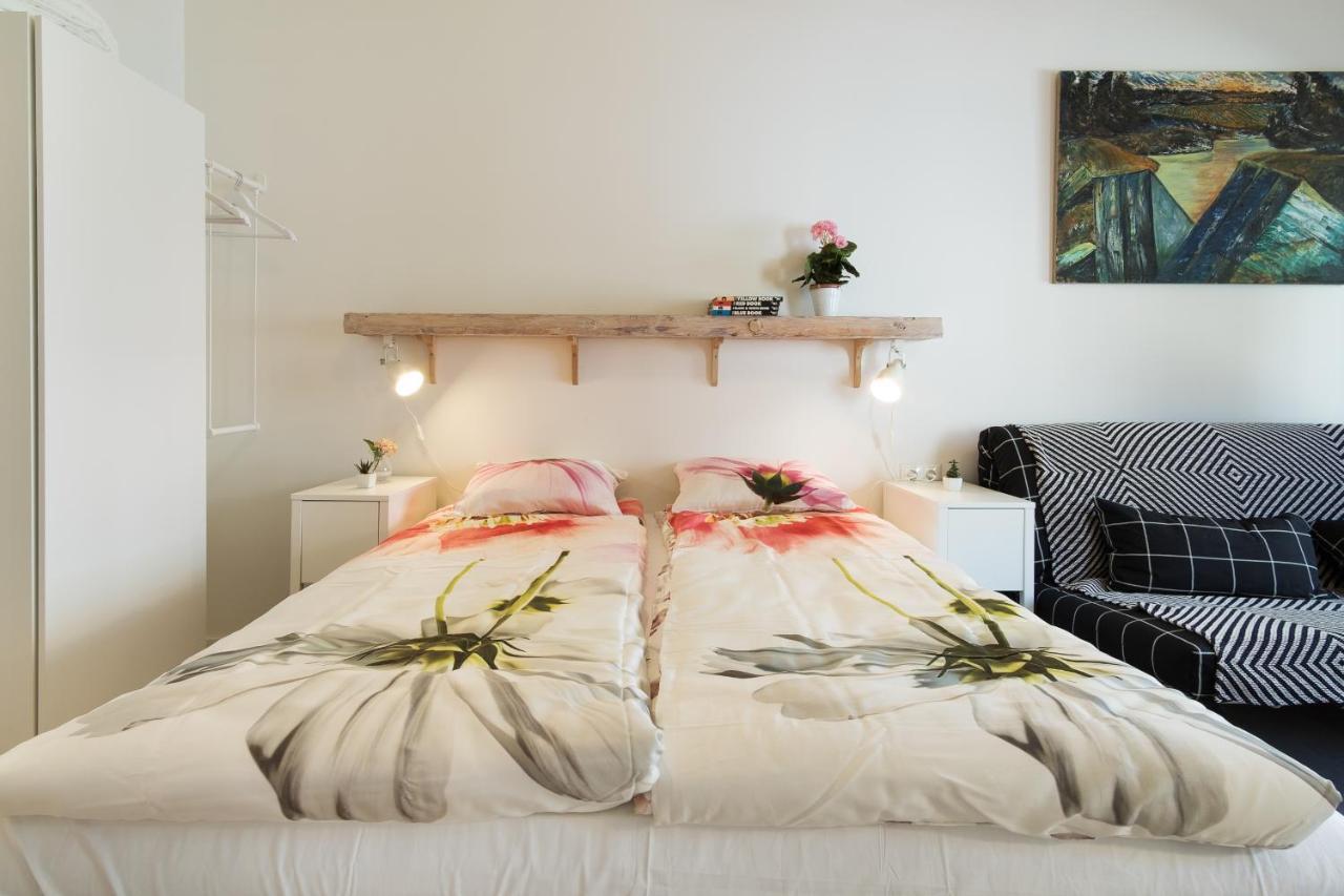 Family Apartment ทาลลินน์ ภายนอก รูปภาพ