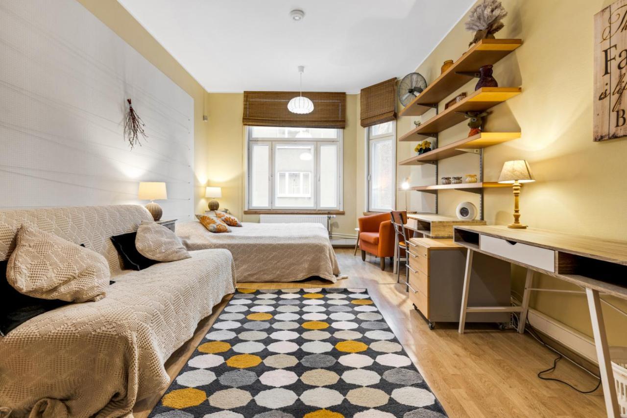 Family Apartment ทาลลินน์ ภายนอก รูปภาพ