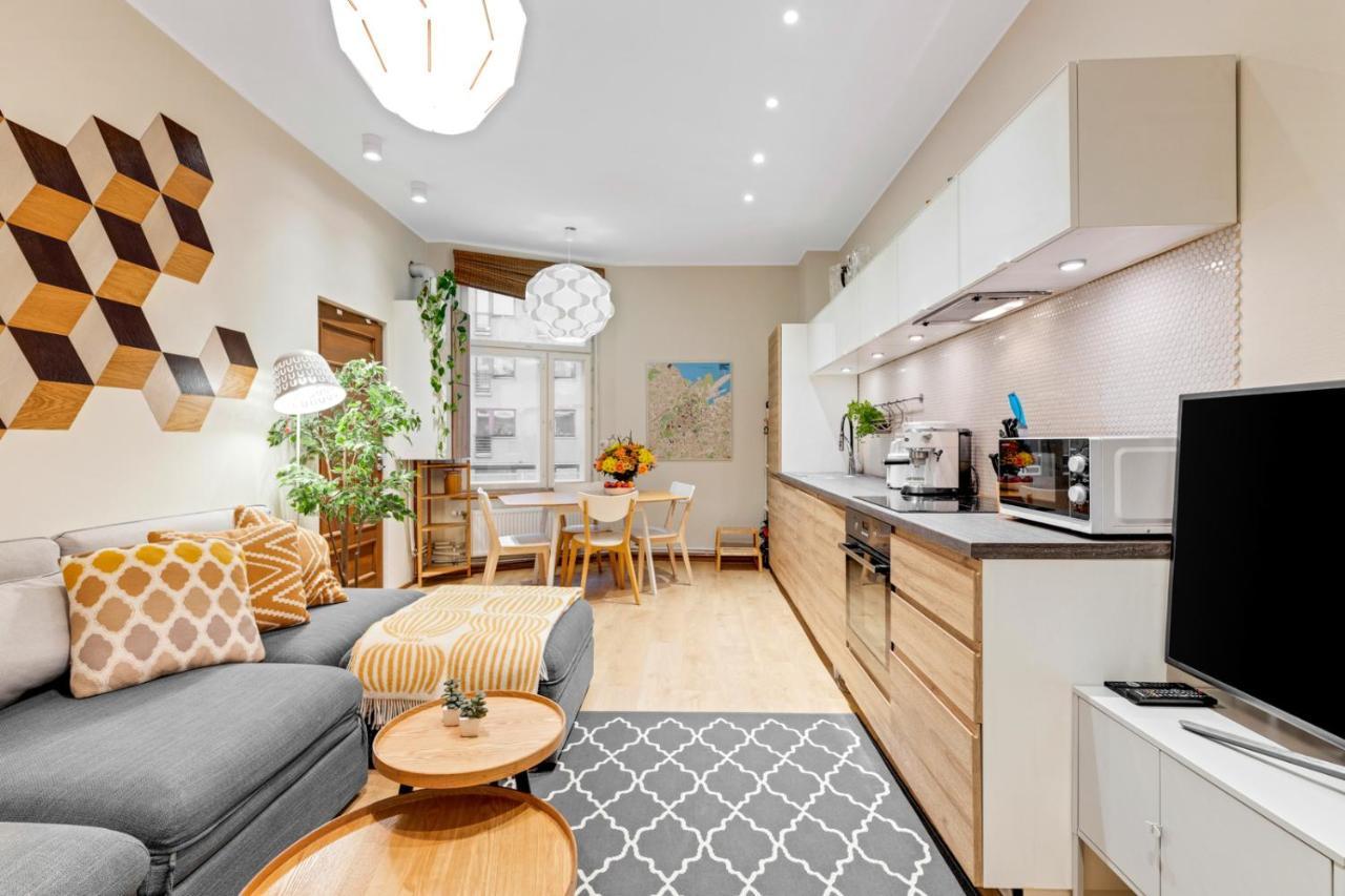 Family Apartment ทาลลินน์ ภายนอก รูปภาพ