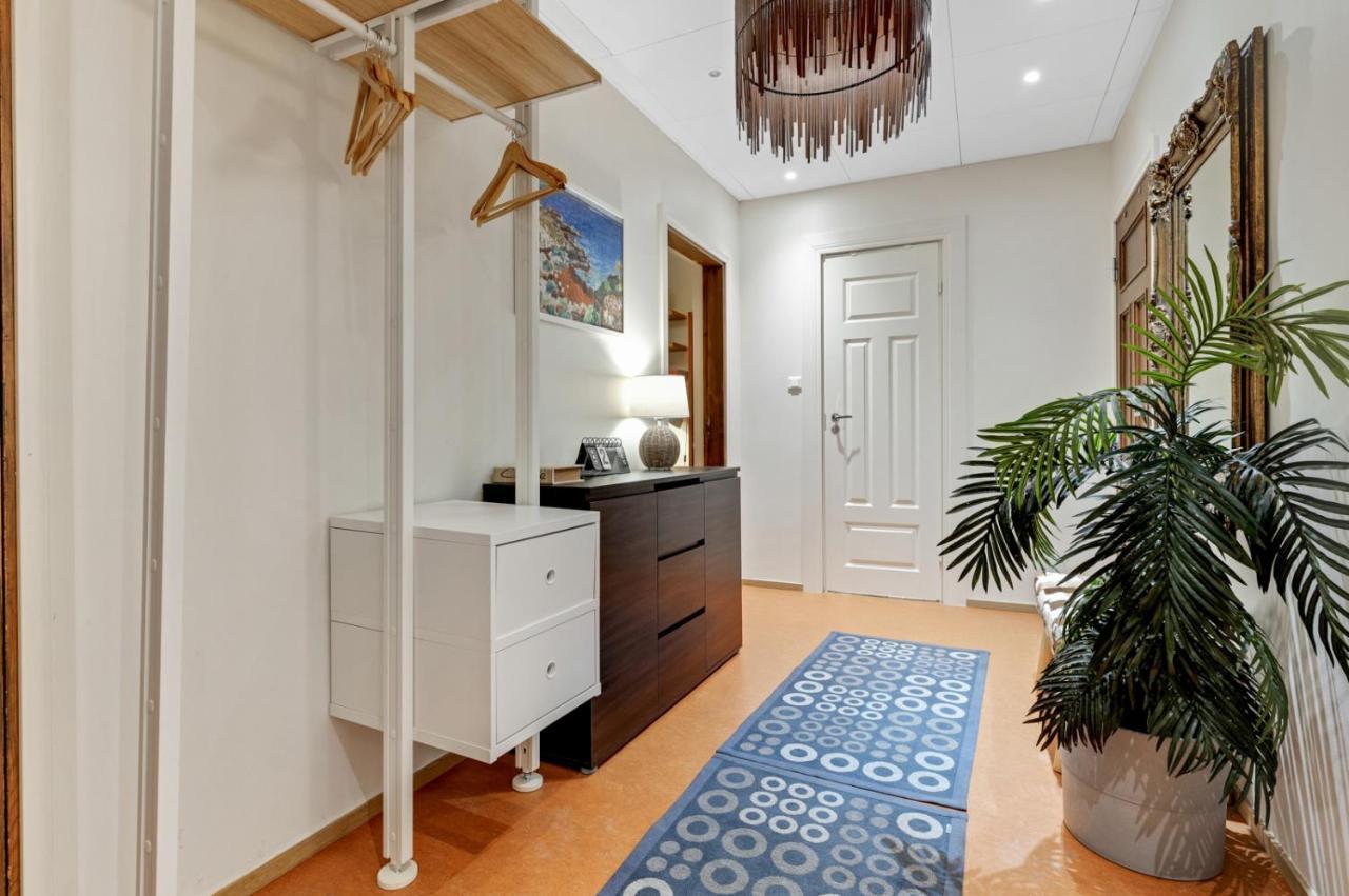 Family Apartment ทาลลินน์ ภายนอก รูปภาพ