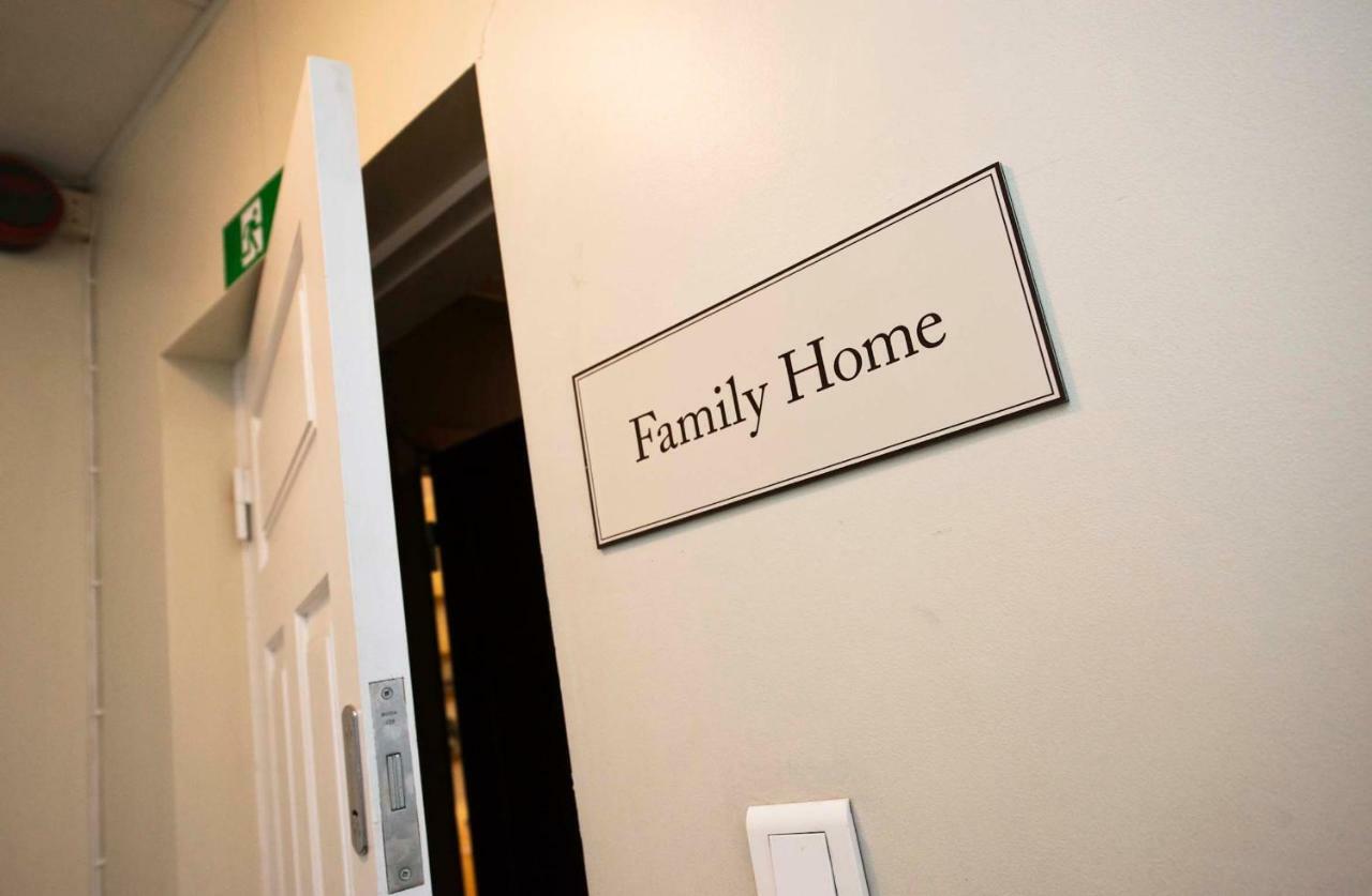 Family Apartment ทาลลินน์ ภายนอก รูปภาพ