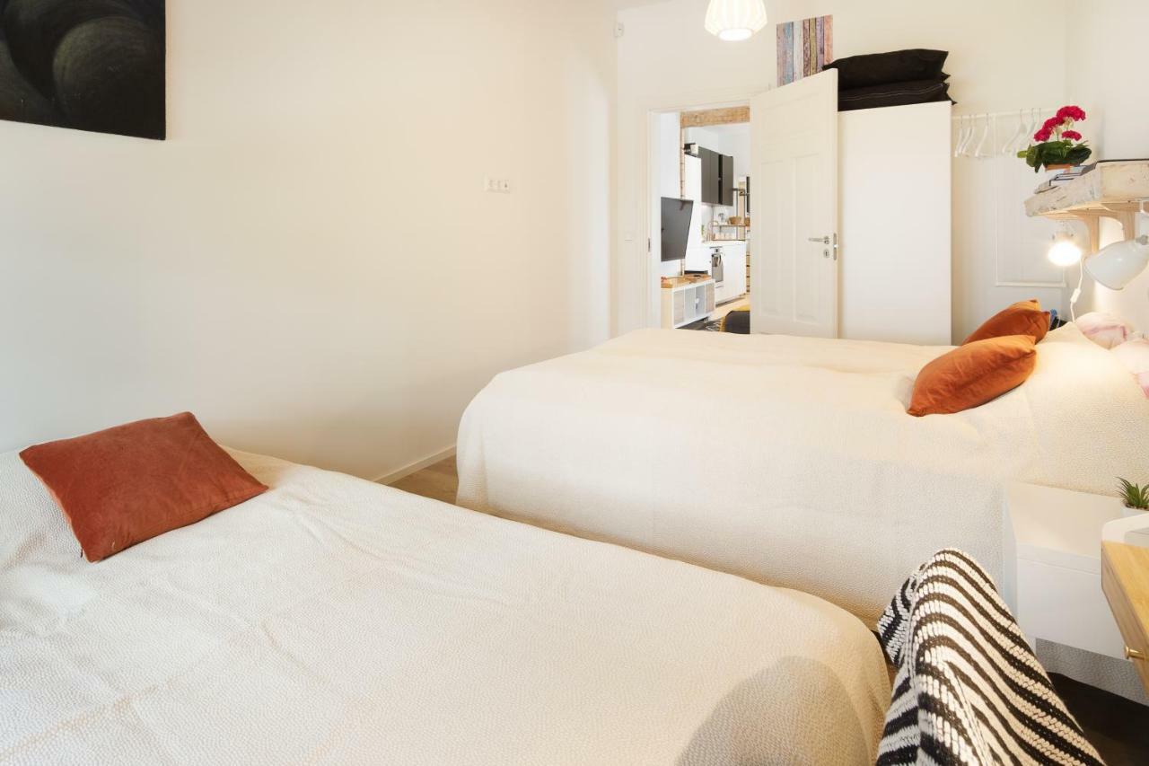 Family Apartment ทาลลินน์ ภายนอก รูปภาพ